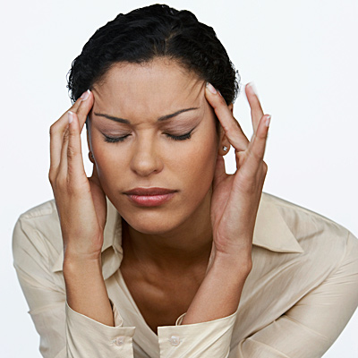 headache triggers woman 400x400